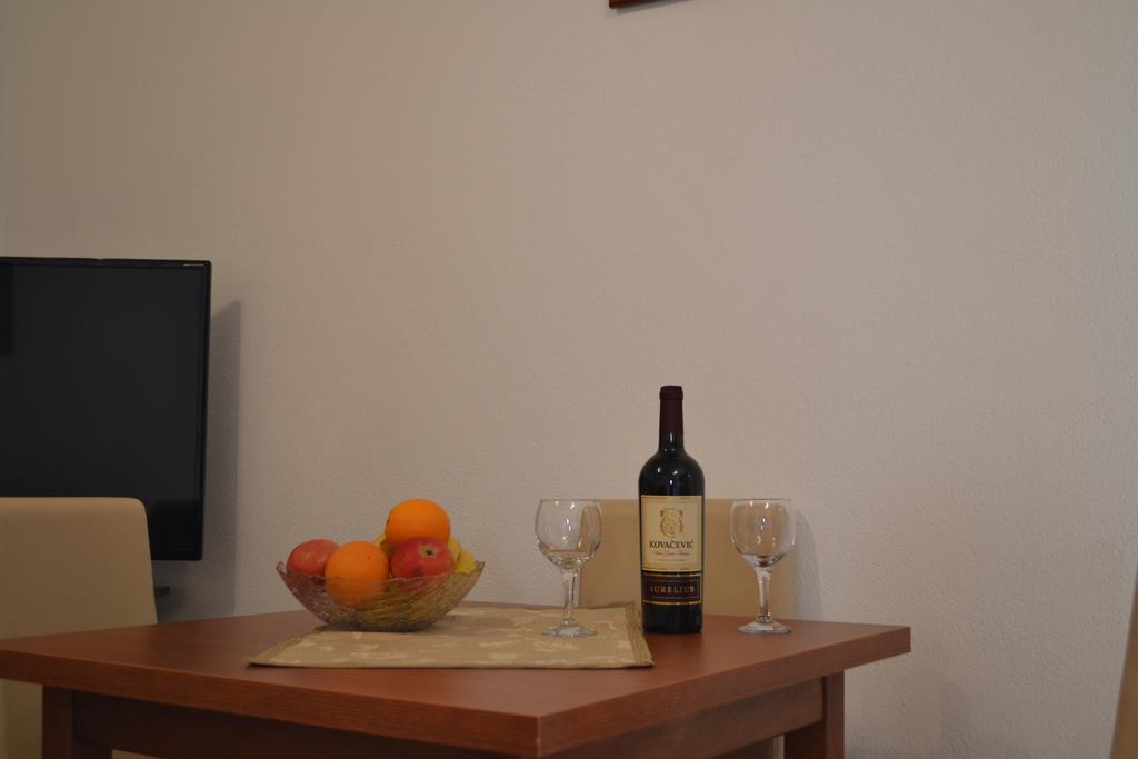 Abc Apartments Kotor Bagian luar foto